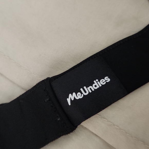 Brand New MeUndies Feel Free Triangle Bralette Size Medium - Picture 7 of 11